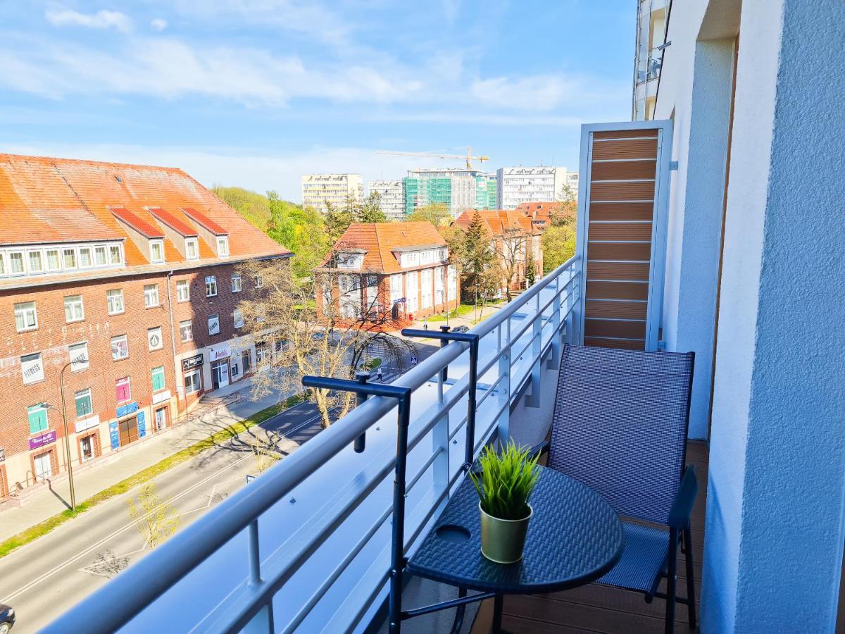 Visit Baltic - Platan Tower Victoria Swinoujscie Exterior foto
